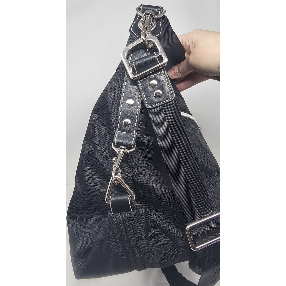 Eagle Creek Kensley Black Crossbody Shoulder Bag Floral Interior - Picture 5 of 16